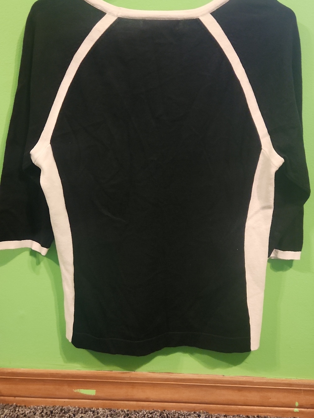 Mod Style Top Color Block - Picture 4 of 5